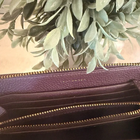 Tory Burch  Britten Zip Continental Leather Wallet - Picture 5 of 5